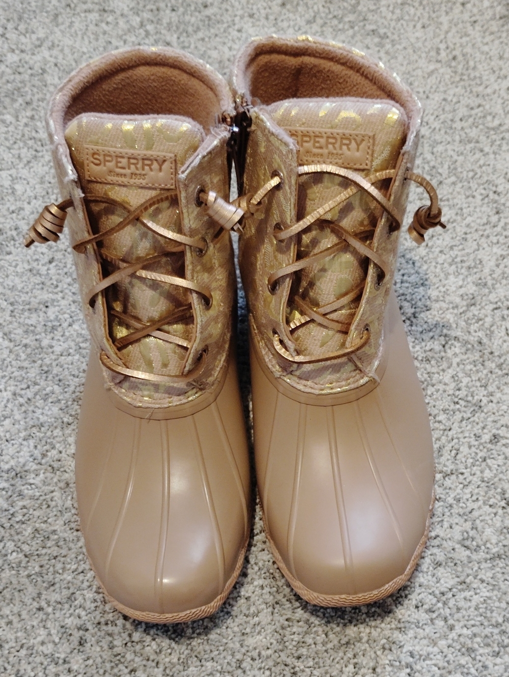 Sperry Women's Saltwater Metallic Jacquard Duck Boot in Rose Gold